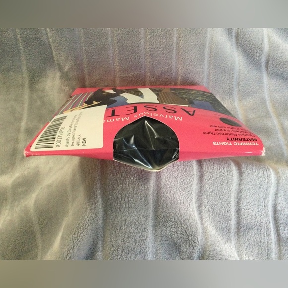 ASSETS by SPANX Maternity Textured Striped Black Tights - Picture 4 of 6